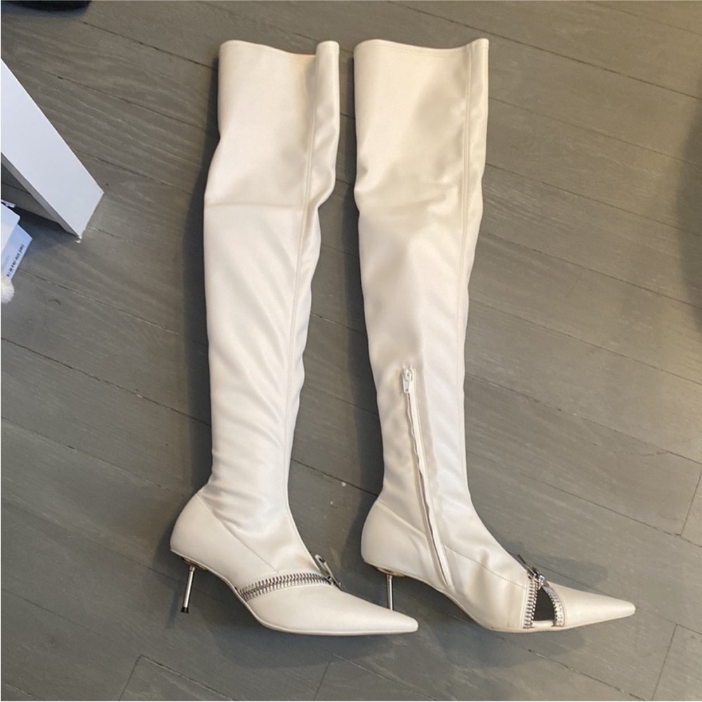 Coperni White Over the Knee Boots - Picture 2 of 6